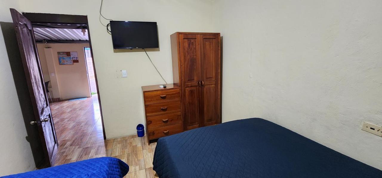 Appartamento Departamento Amoblado Starlink -Pto Ayora Puerto Ayora  Esterno foto