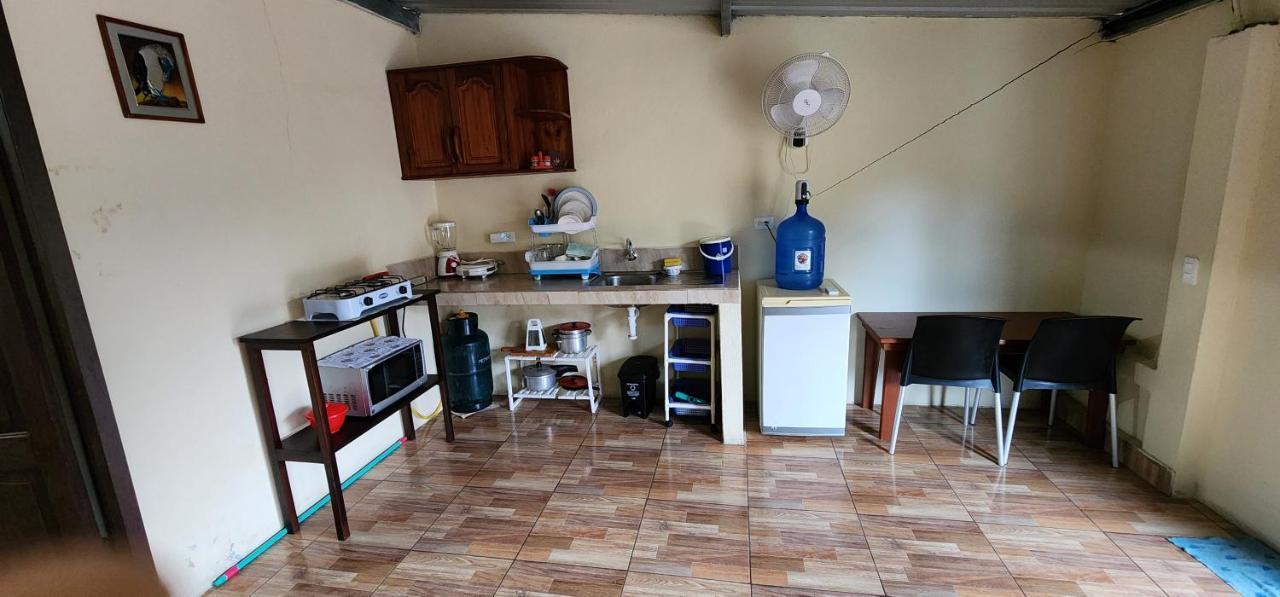 Appartamento Departamento Amoblado Starlink -Pto Ayora Puerto Ayora  Esterno foto